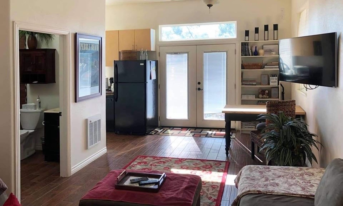 Fallbrook House | Beautiful new detached casita nestled in scenic southern CA foothills!