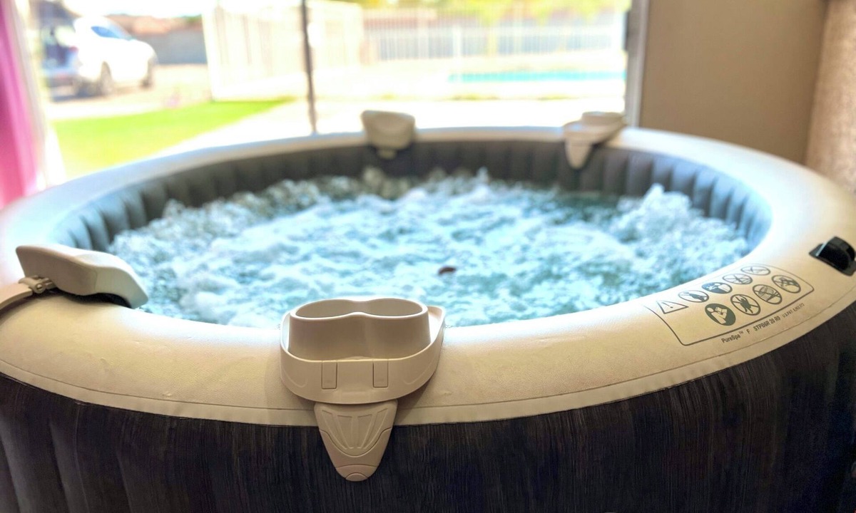 Paradise House | best house for families pool/jacuzzi/playground