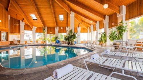 Corning Hotel | Best Western Plus Corning Inn