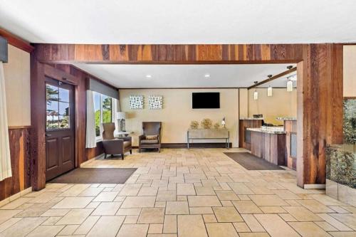 Fort Bragg Hotel | Best Western Vista Manor Lodge