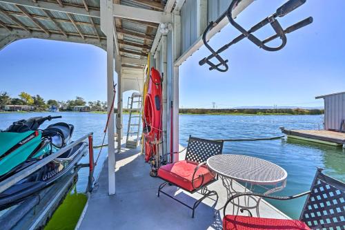 Bethel Island House | Bethel Island Retreat w/Private Boat Slip!