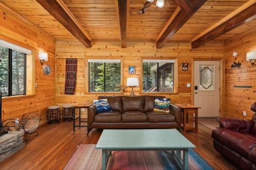 Big Creek House | Black Diamond-Family Pet Friendly & Near China Peak