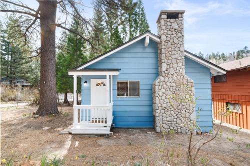 Green Valley Lake Villa | Bluebird Cabin, Indoor Fireplace, Next to Lake!