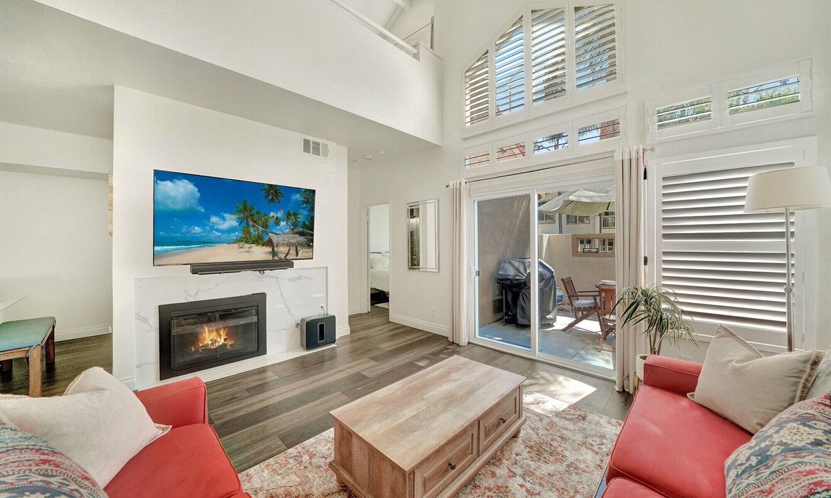 Laguna Niguel House | Book PALM COURT Spacious 3BR Sleeps 6 Central to All SoCal Fun