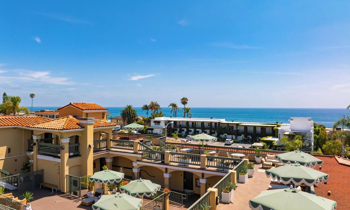 Diamond Crestview Hotel | Boutique Stay + Pool + Spa + Terrace + Ocean Views | The Mara by AvantStay