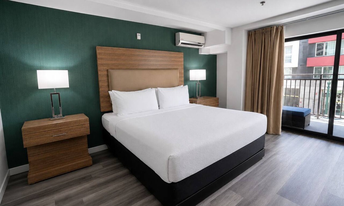 Little Italy Hotel | Boutique-Style Bay View Suite Near Petco Park & Balboa Park Museums | 3 Units
