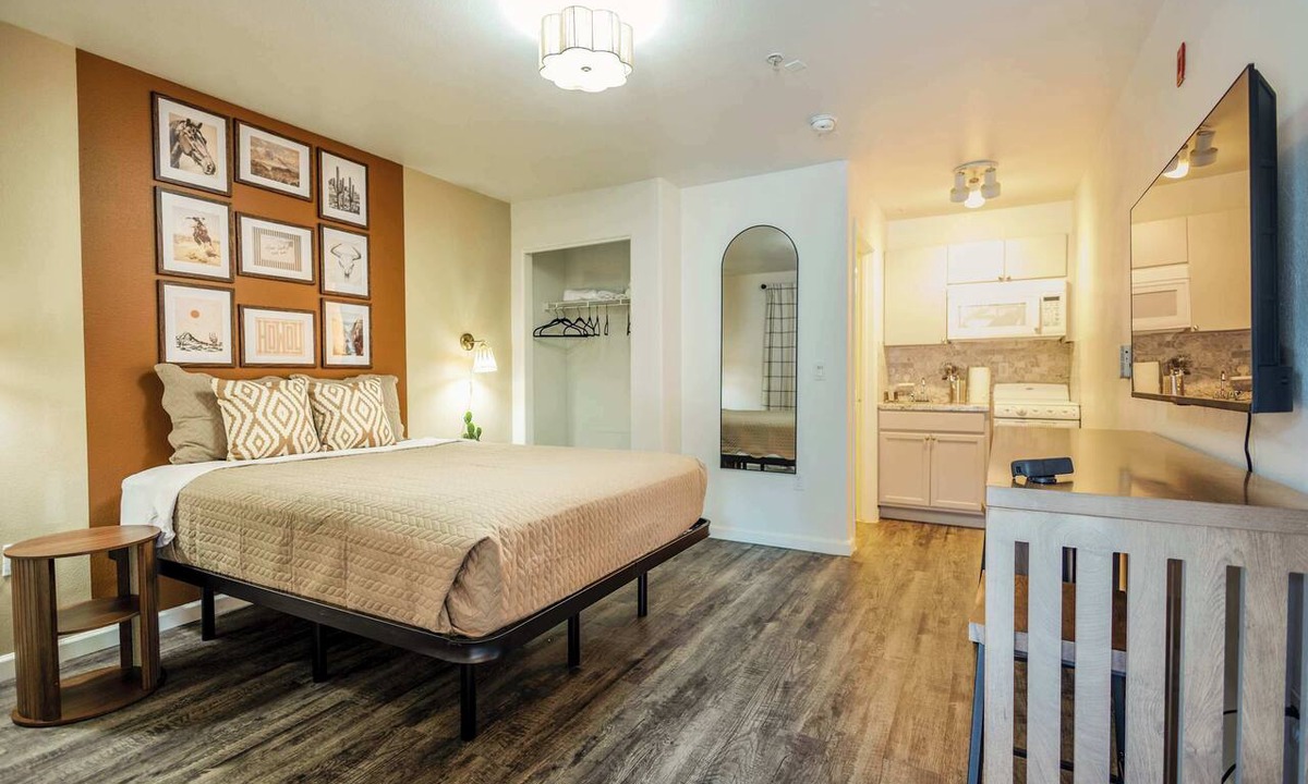 Tolleson Apartment | Brand New Studio | Fast WiFi | Near I-10