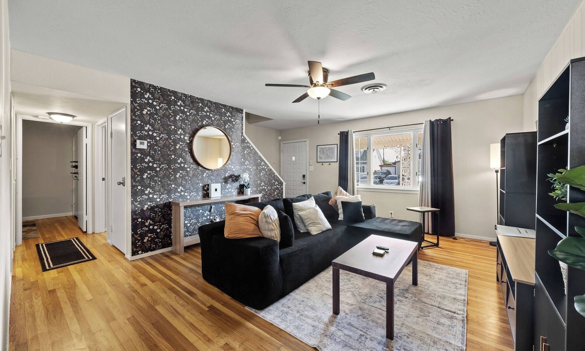 Northgate House | Bright 4BR Home – Prime Sacramento Location