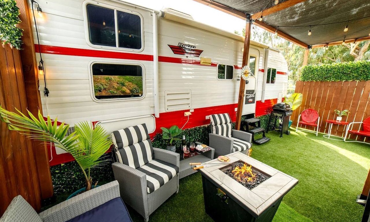 Granite Hills House | Bright Retro Family Trailer with Vintage Charm & Private Yard Near San Diego Attractions, El Cajon CA