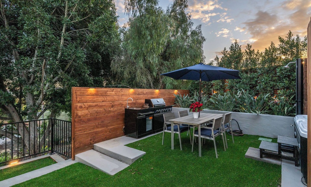 San Marcos House | Buena Creek Vista Guest House - Rooftop Deck, Pool