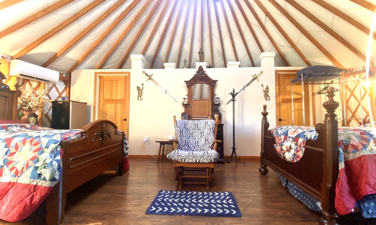 Veneta Cabin | Camelot is a fully furnished yurt themed after the mythical Arthurian legend.