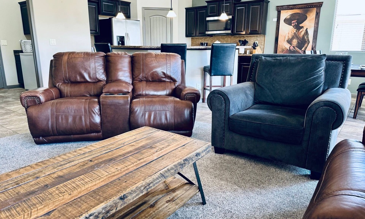 Mesquite House | Canvas Cove by Mesquite Vacation Rentals with Outdoor Kitchen and $510 in free daily activities