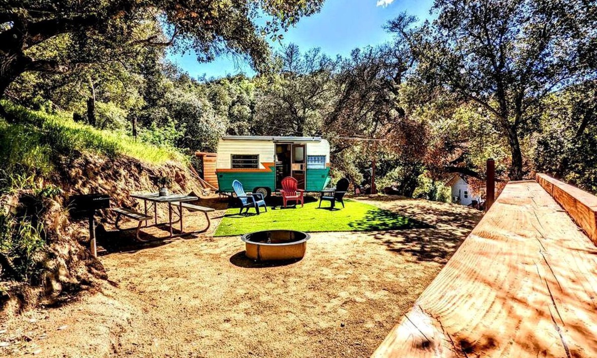 Pauma Valley House | Caravan by the Lake: Retro Glamping in Santa Ysabel, CA