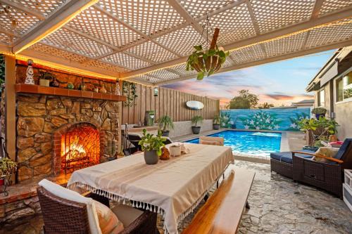 Clairemont Mesa House | Casa Malta Spa and Pool