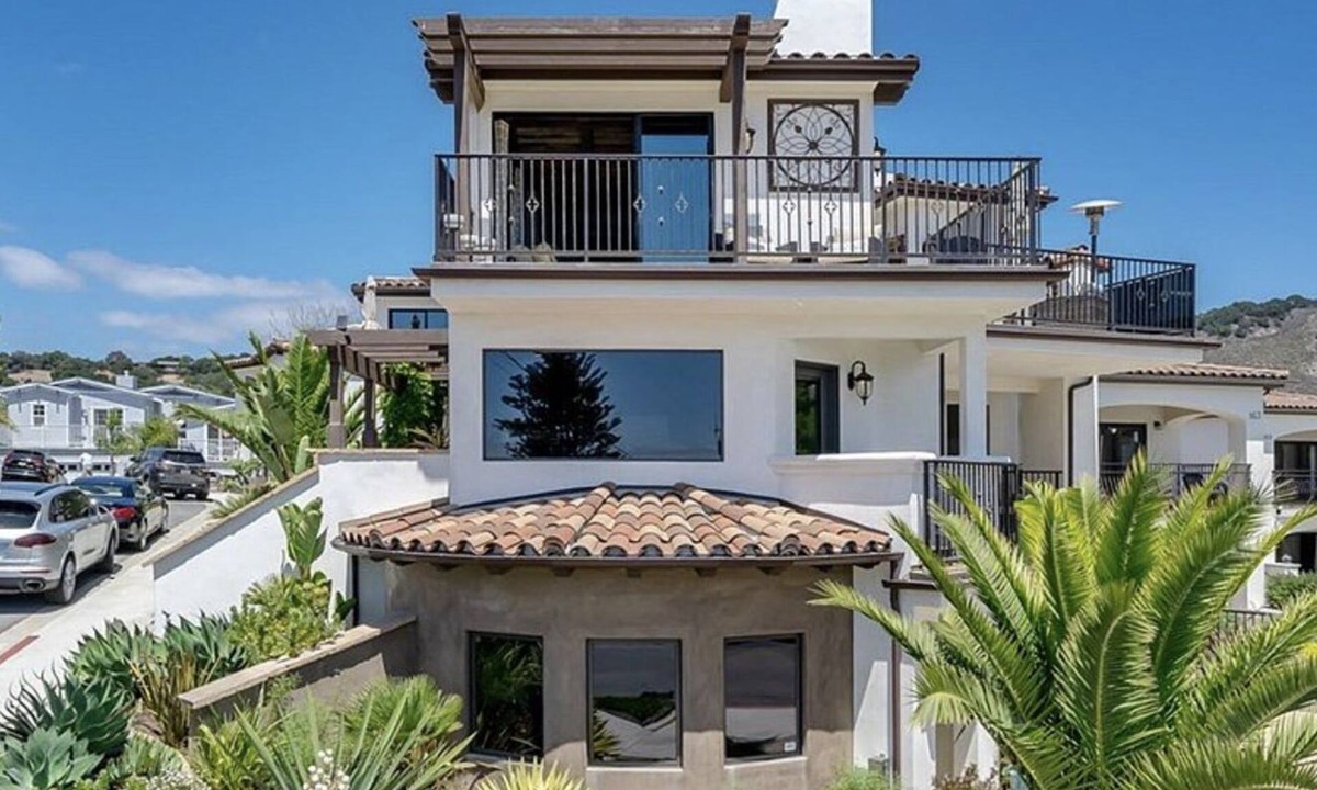 Avila Beach Condo | Casa San Luis Ultra Beach House with stunning Avila Beach views