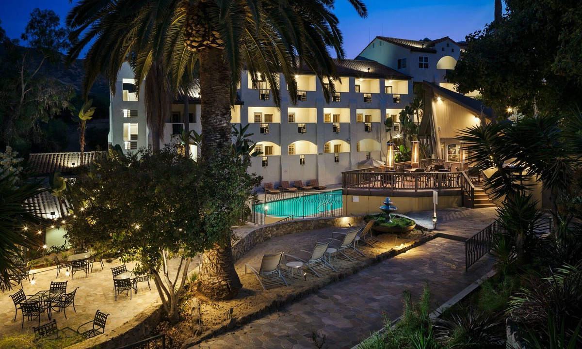 Avalon Hotel | Catalina Canyon Inn