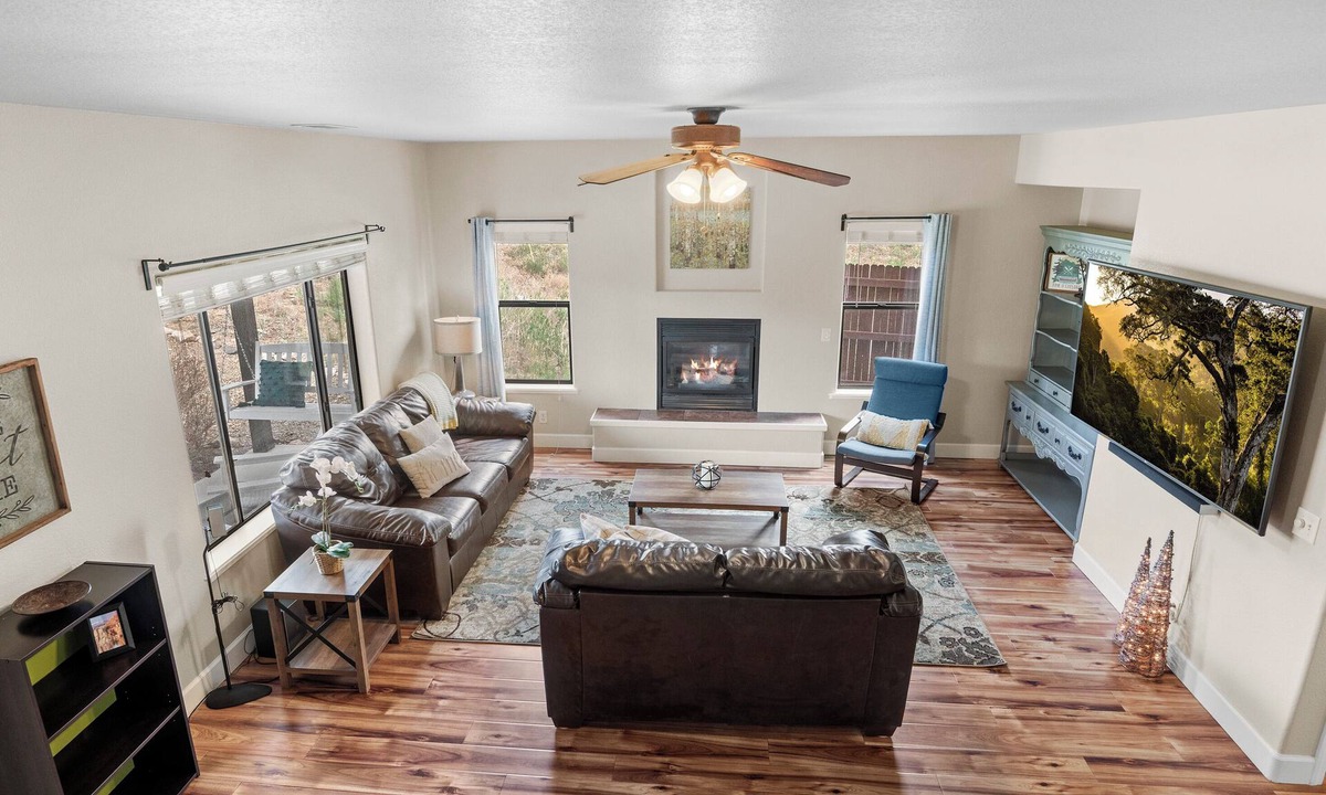 Ponderosa Trails House | Cattle