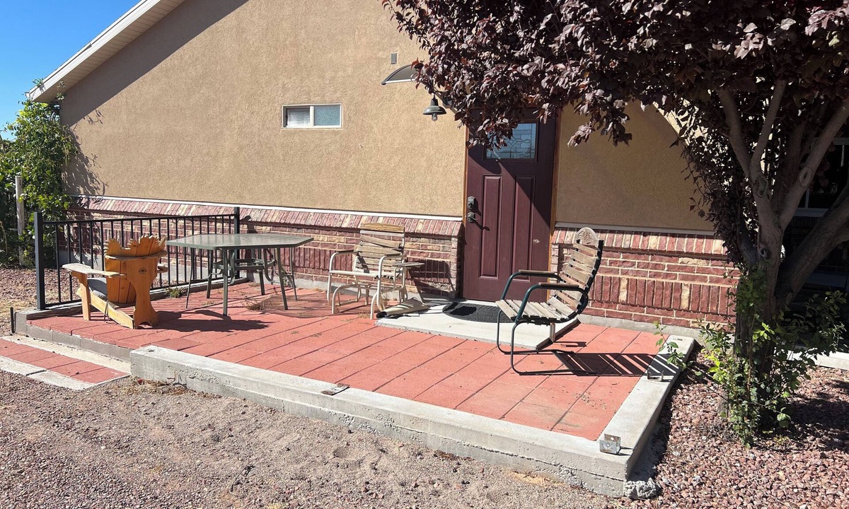 Dammeron Valley Apartment | Charming 1-bedroom house in lovely Dammeron Valley with AC