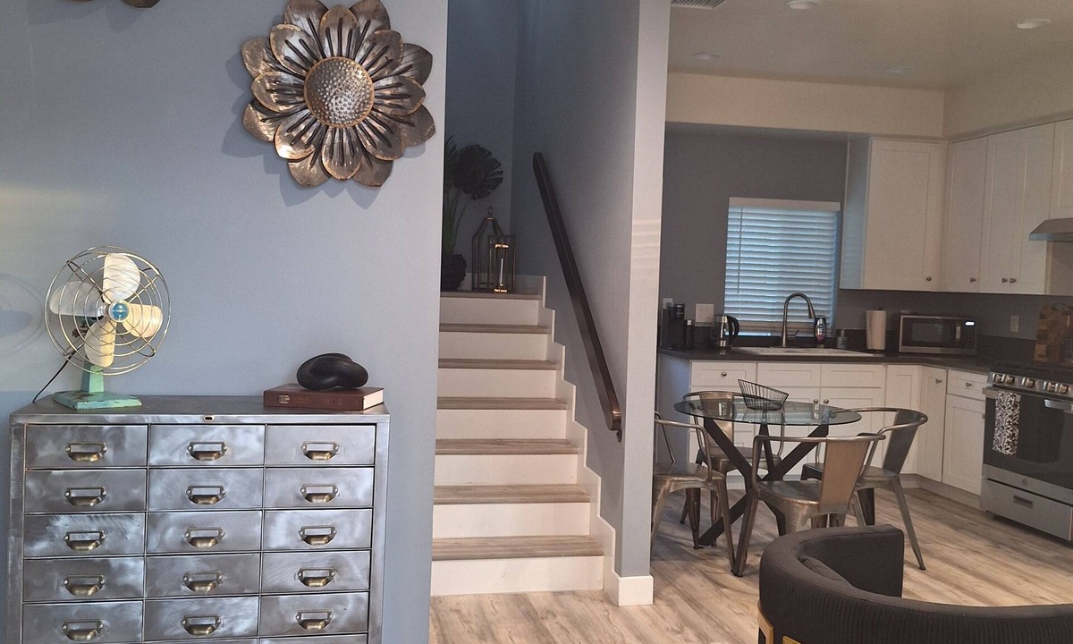 Azusa House | Charming 2-bedroom house in Azusa with WiFi and AC