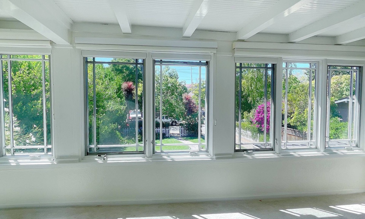 University South House | Charming 2-bedrooms with WiFi and AC in Downtown Palo Alto Near Stanford