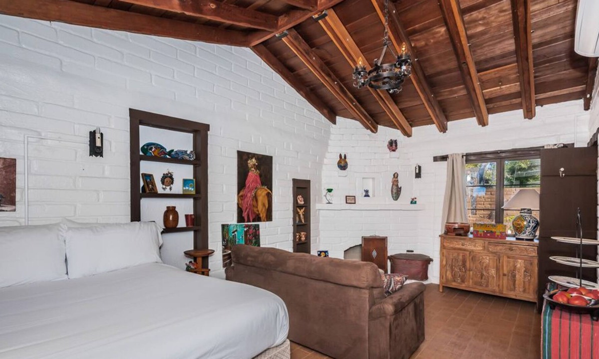 Del Mar Apartment | Charming Del Mar Studio - Walk to Beach!