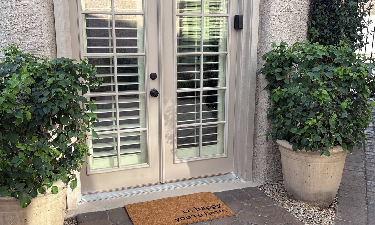 Palo Verde Apartment | Charming Detached Casita With Kitchenette & Private Entrance in Chandler