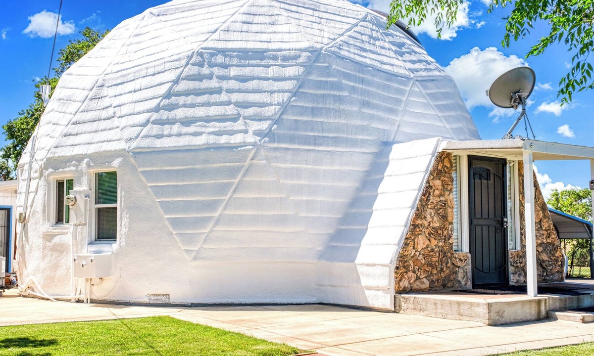 Marysville House | Charming Dome house in delightful Marysville, California with WiFi and AC