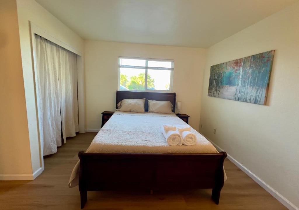 Aptos Apartment | Charming studio one mile from beach