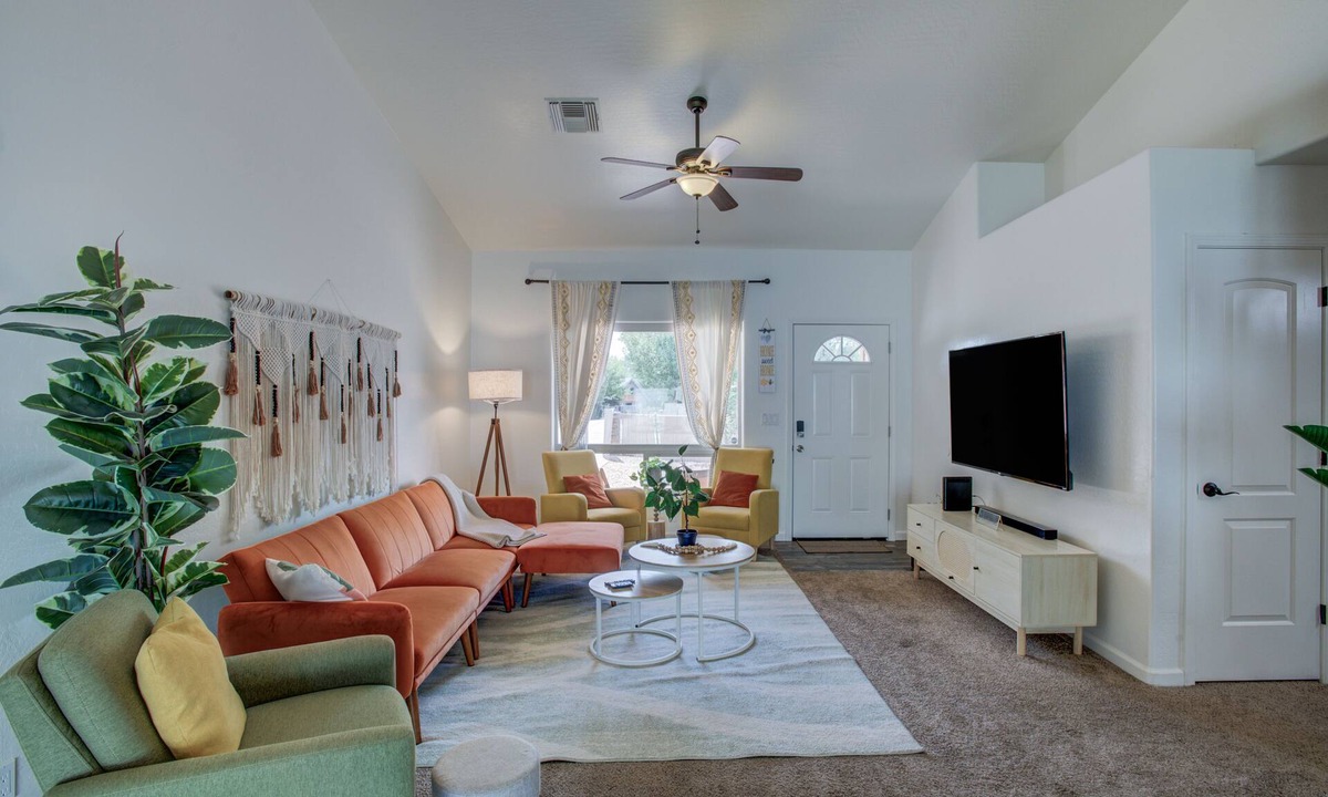 Payson House | Chic & Serene Family Retreat Ideal Payson Locale