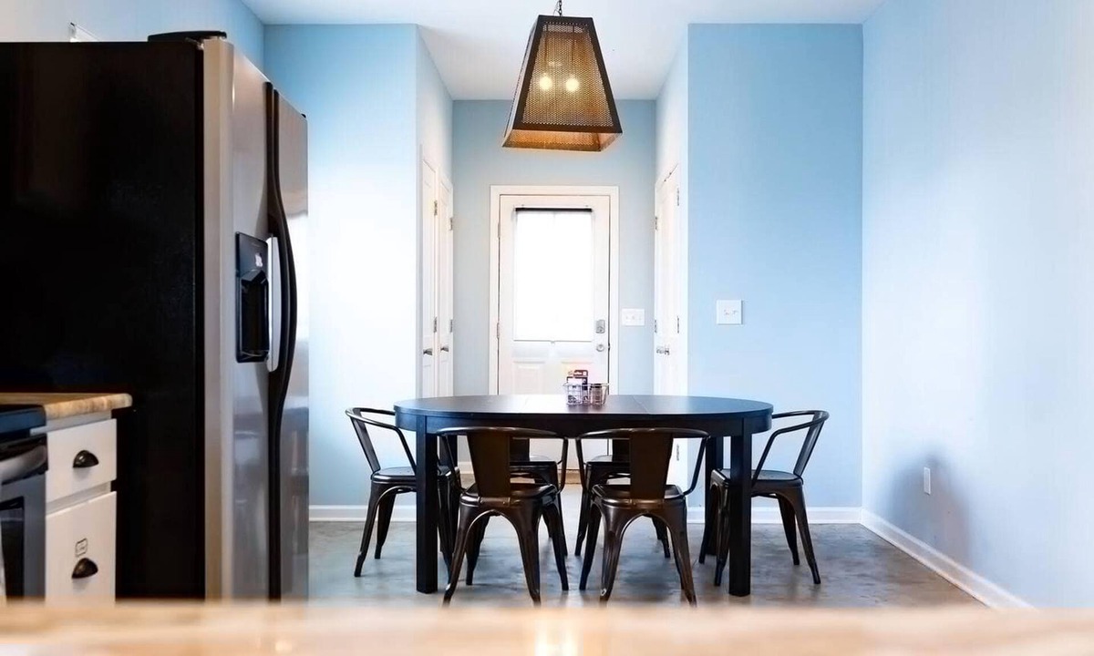 East Memphis Apartment | Clean & Serene House + Studio - Easy On/off I-40