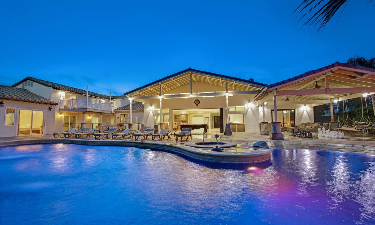 Bermuda Dunes House | CleanestPrivateResort! UniqueExcitingClassyRelaxingTranquil Fun+Sports RVC1919