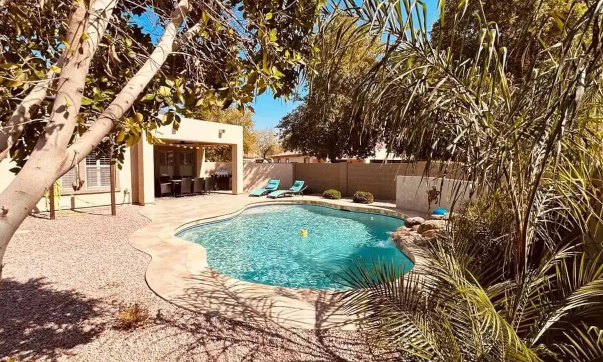 Litchfield Manor House | Clear Water Oasis
