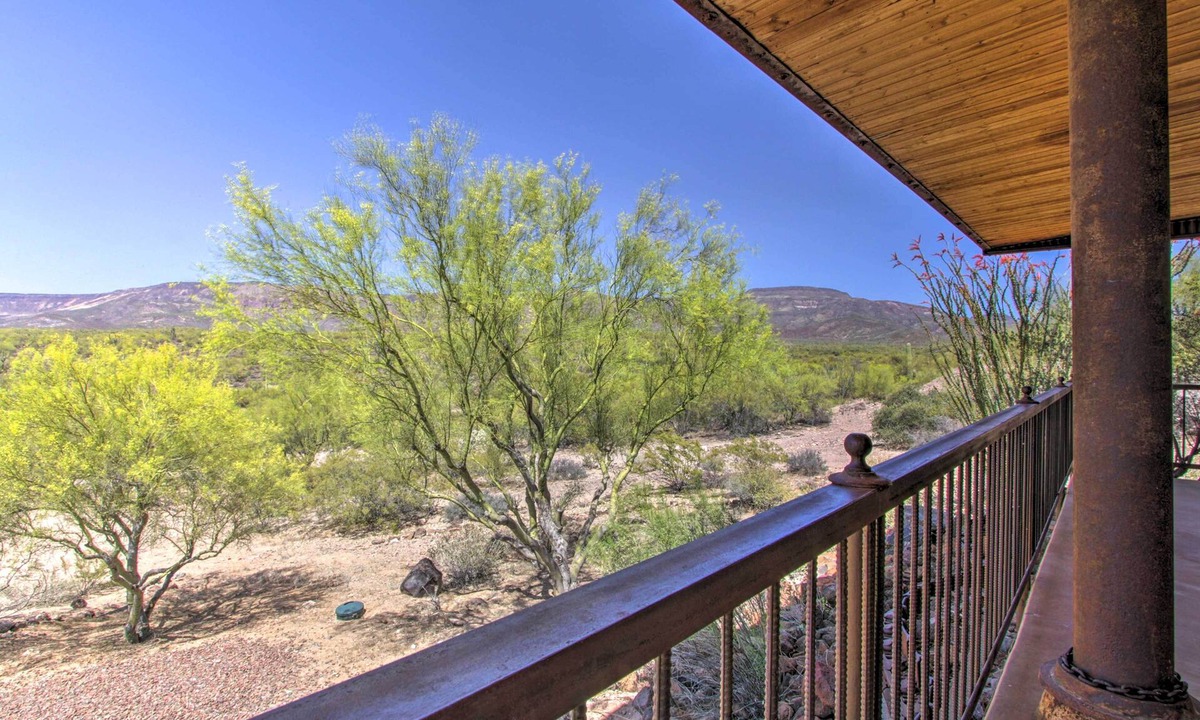 New River House | Close to Trails! Phoenix Gem w/2-Tier Patio & BBQ