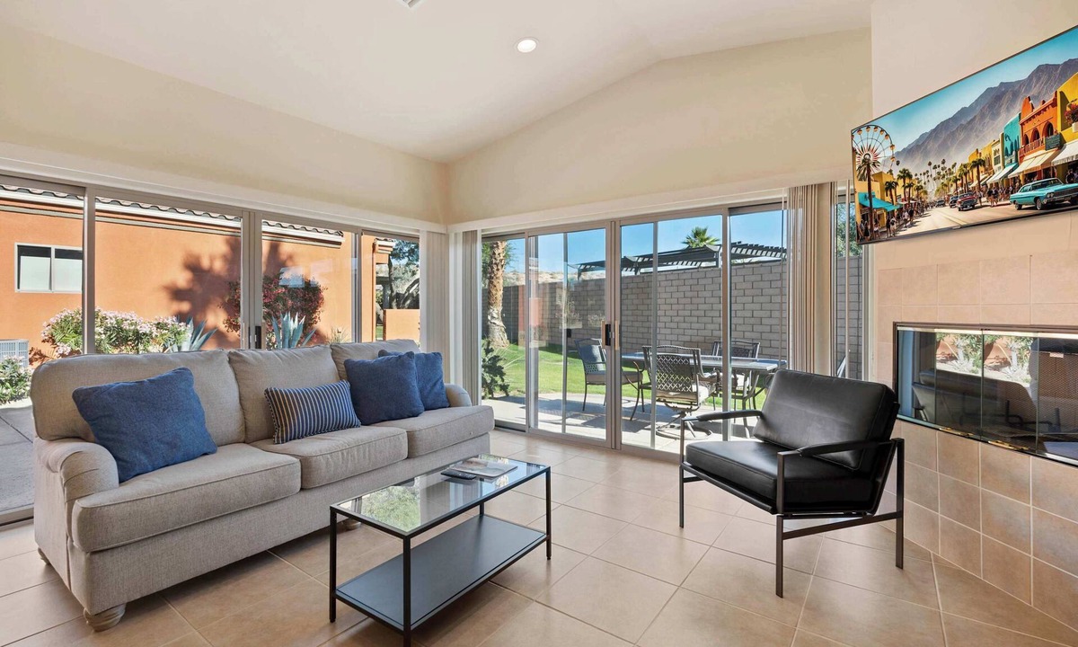 Coachella House | Coachella Resort Casita with Two Pools and Gym