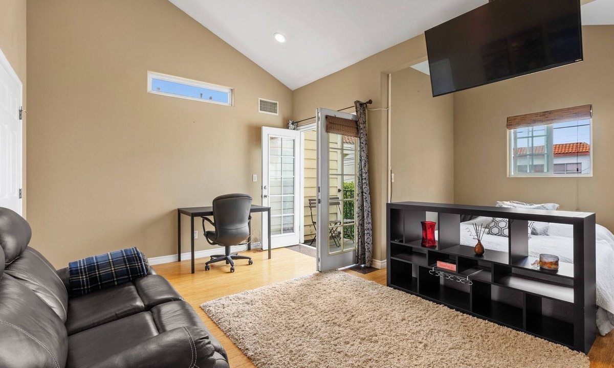 East Side Costa Mesa House | Coastal Casita < 5 miles from Newport Beach
