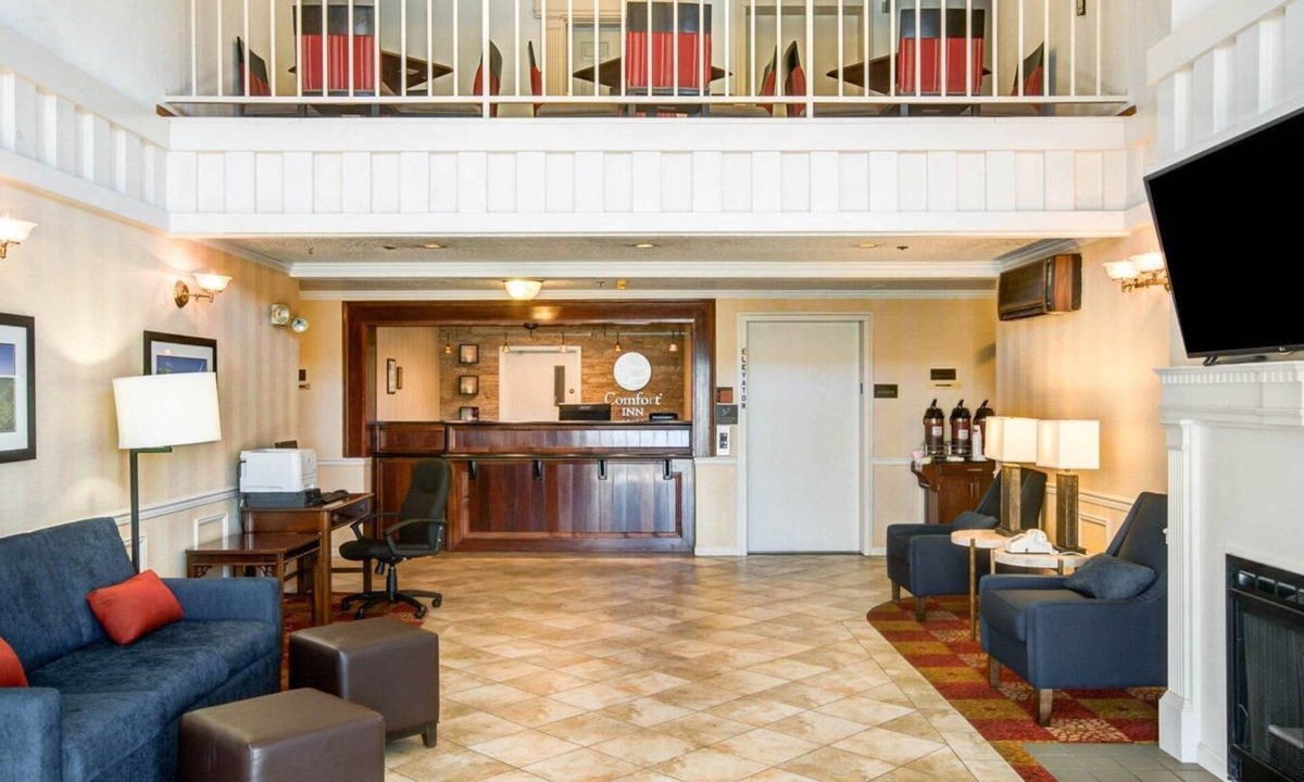 Redding Hotel | Comfort Inn Redding Near I-5