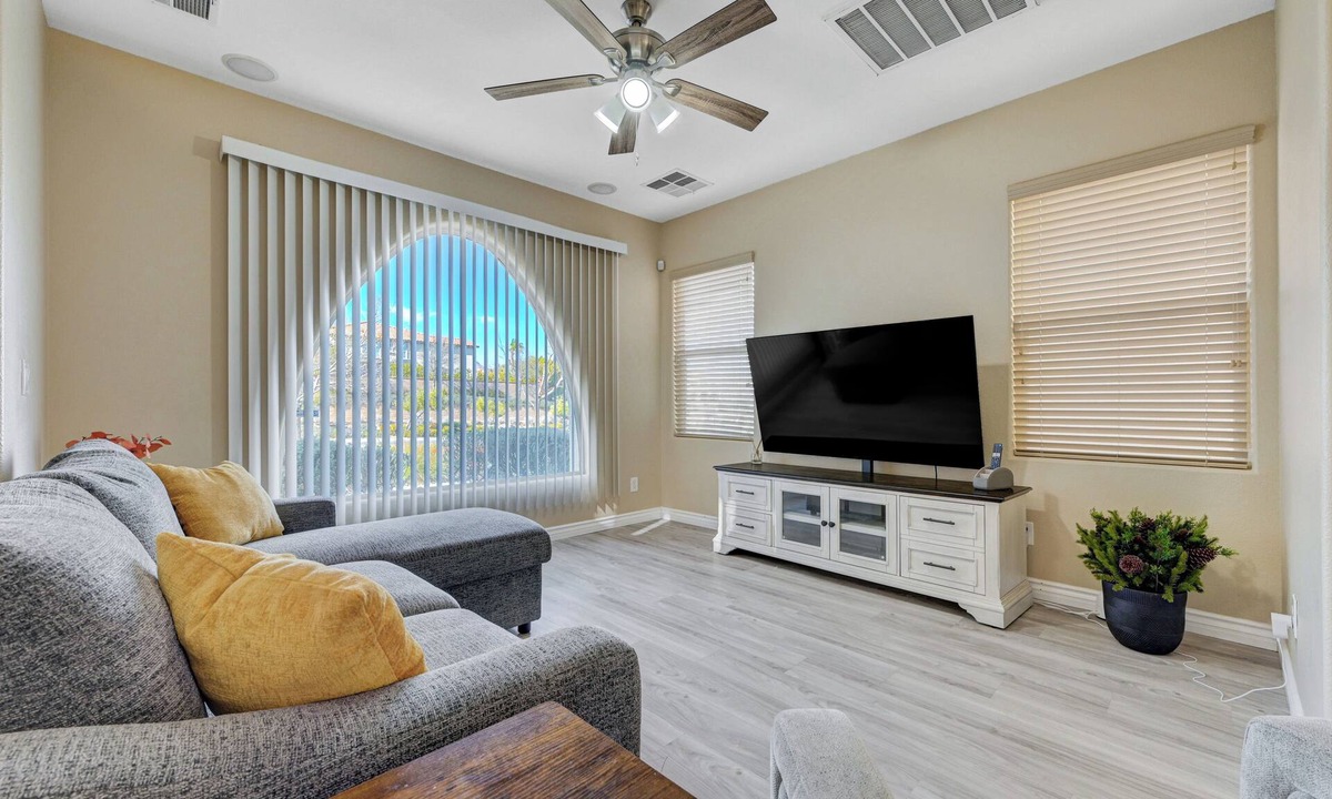 Summerlin West House | Comfortable 3BR/2,5BA Home Near Downtown Summerlin