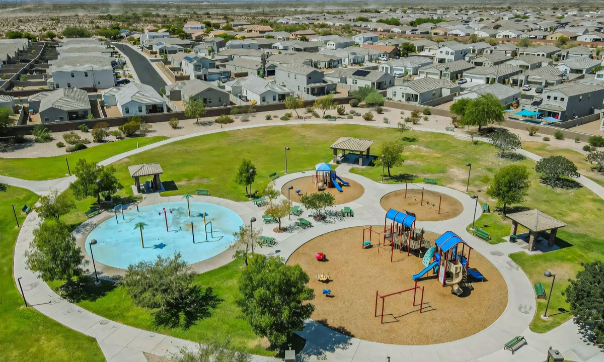 Tartesso House | Comfortable Family Getaway in Buckeye