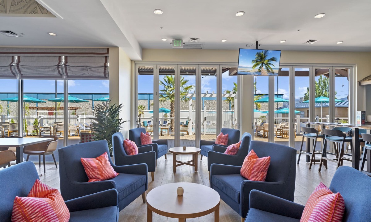 Medford Hotel | Compass by Margaritaville in Medford