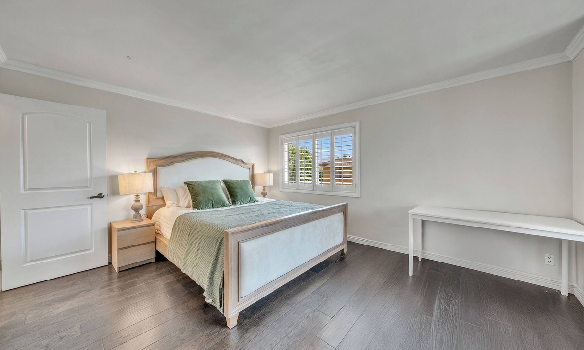 Arcadia Condo | Cozy 2-bedroom condo｜Garden Retreat on Arcadia Ave｜Flex-Lease for Family #42408