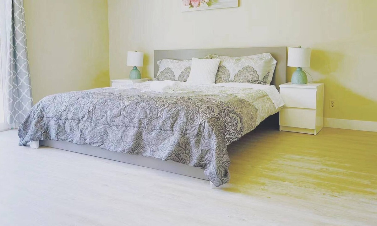 Union City House | COZY 4BR/2BA house Silicon W/D AC parking