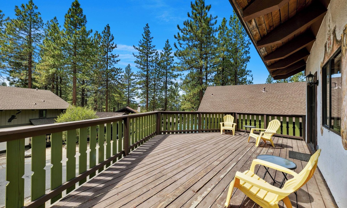 Tahoe Tyrol House | Cozy Chalet Retreat in South Lake Tahoe - Near Heavenly Ski Resort mv12