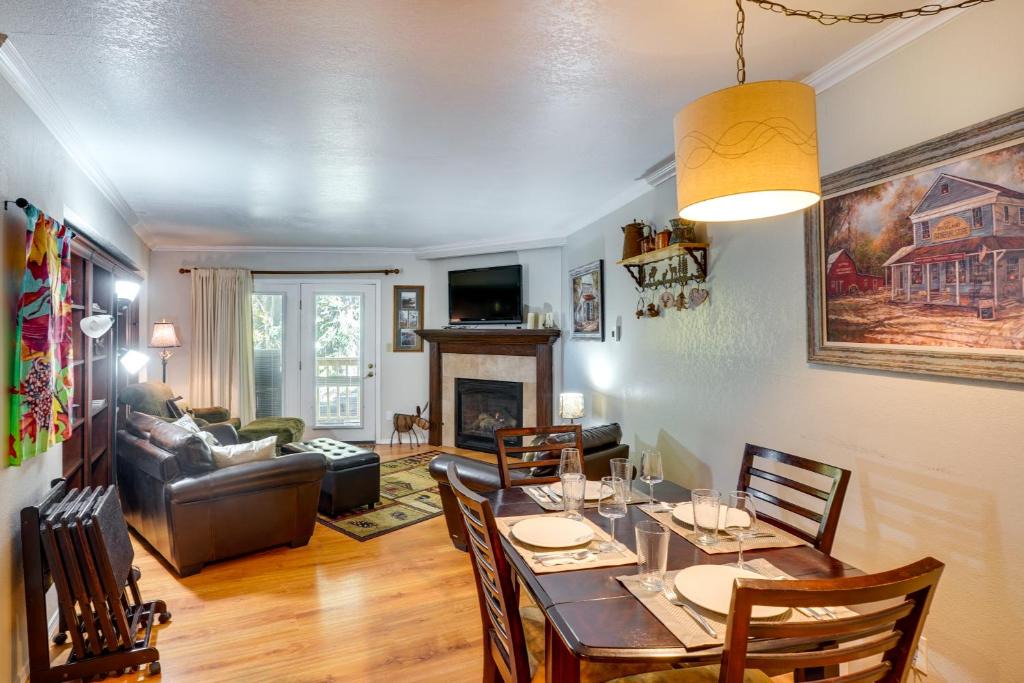 Steam Engine Meadows House | Cozy Condo w/Fireplace - Near Brian Head Resort!