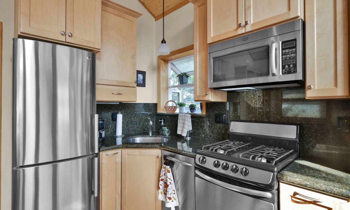 Prescott Cottage | Cozy Guesthouse in the Heart of Prescott!