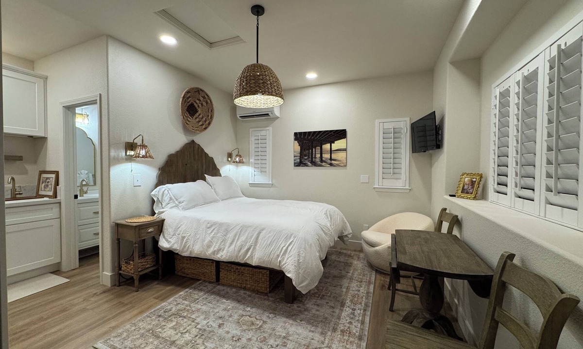 Grover Beach House | Cozy Private Casita in Grover Beach close to beachn