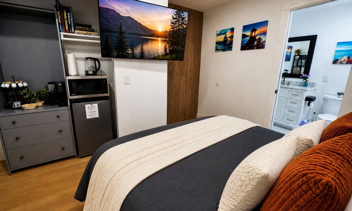 Elverta House | Cozy Private Suite Near SMF Airport