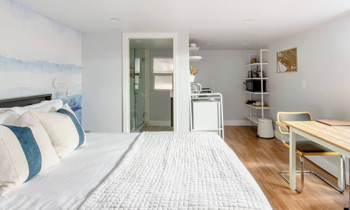 East End Apartment | Cozy Studio with Separate Entrance Steps From Downtown