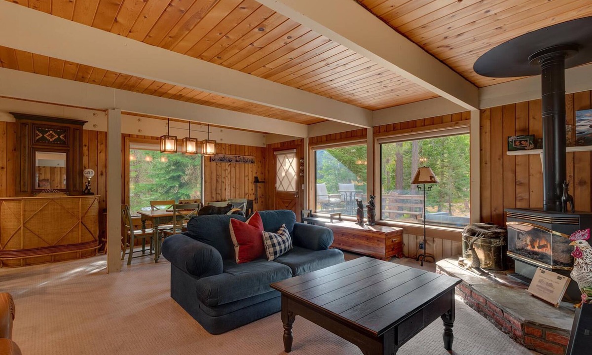 Tahoe City House | Cozy Wood Cabin By Tahoe Getaways - 3 BR w Hot Tub, Fireplace + Backs to Forest