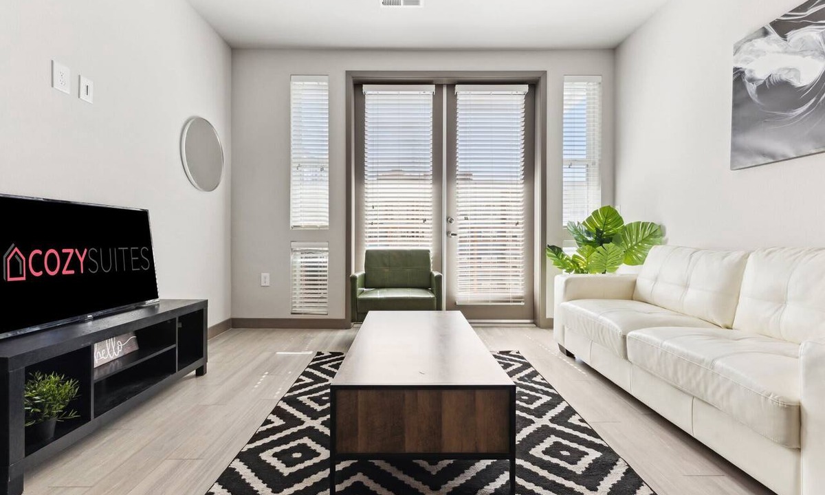 Roosevelt Apartment | Cozysuites PHX RORO Gym, Pool, Pets, Parking! #18