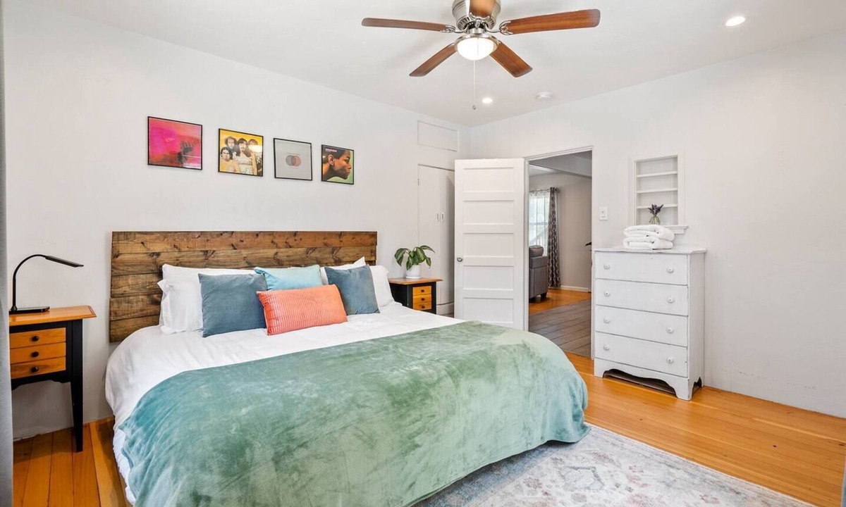Paso Robles Cottage | Culinary Cottage - Pet friendly, king bed wlk2DT